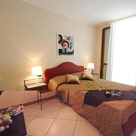 Sleeps 4 Pool